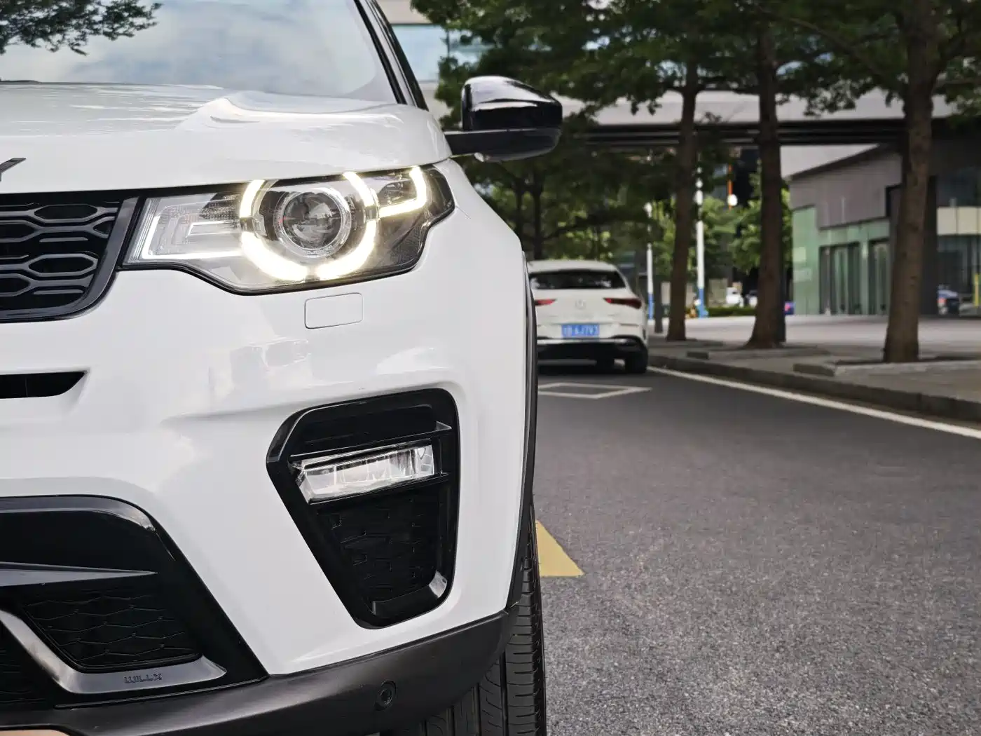 Land Rover Discovery Sport 2018 240PS PURE Edition фото 19