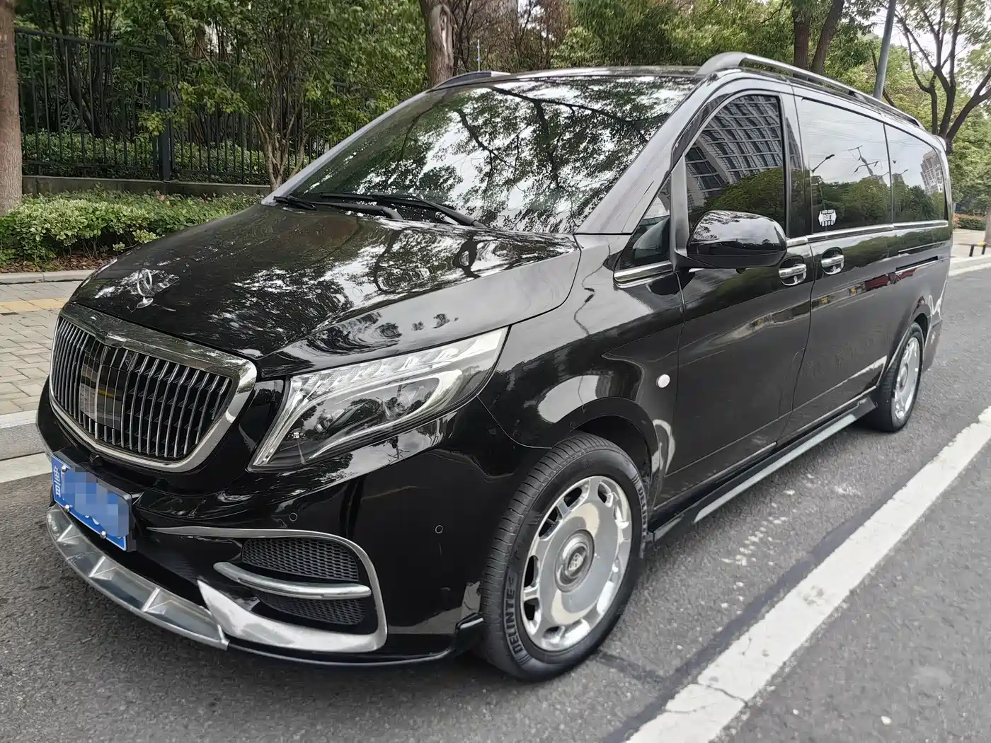 Mercedes-Benz Vito 2021 2.0T Business Edition 7-seater