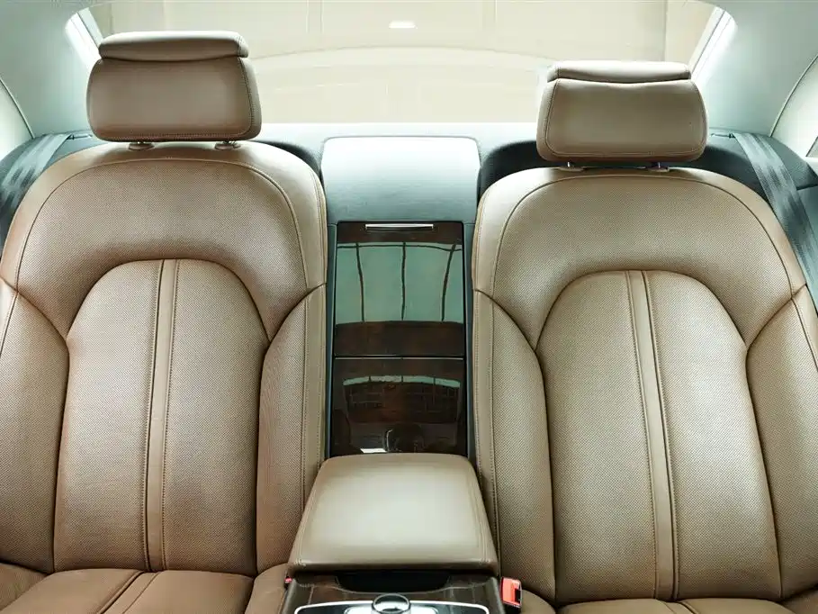 Audi A8 2014 A8L 45 TFSI quattro Luxury фото 30