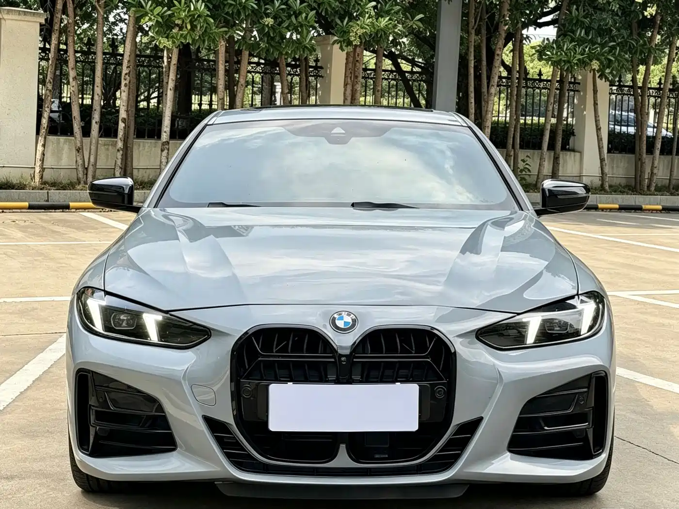 BMW 4 Series 2024 430i M Sport Shadow Edition фото 3
