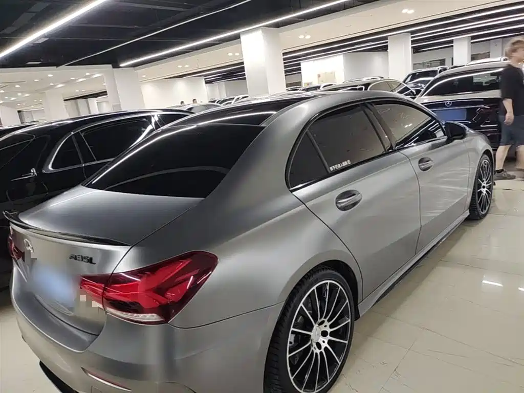 Mercedes-Benz A-Class AMG 2022 AMG A 35 L 4MATIC фото 7