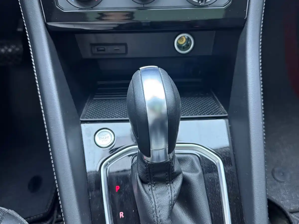 Фото 8 - Jetta VS7
