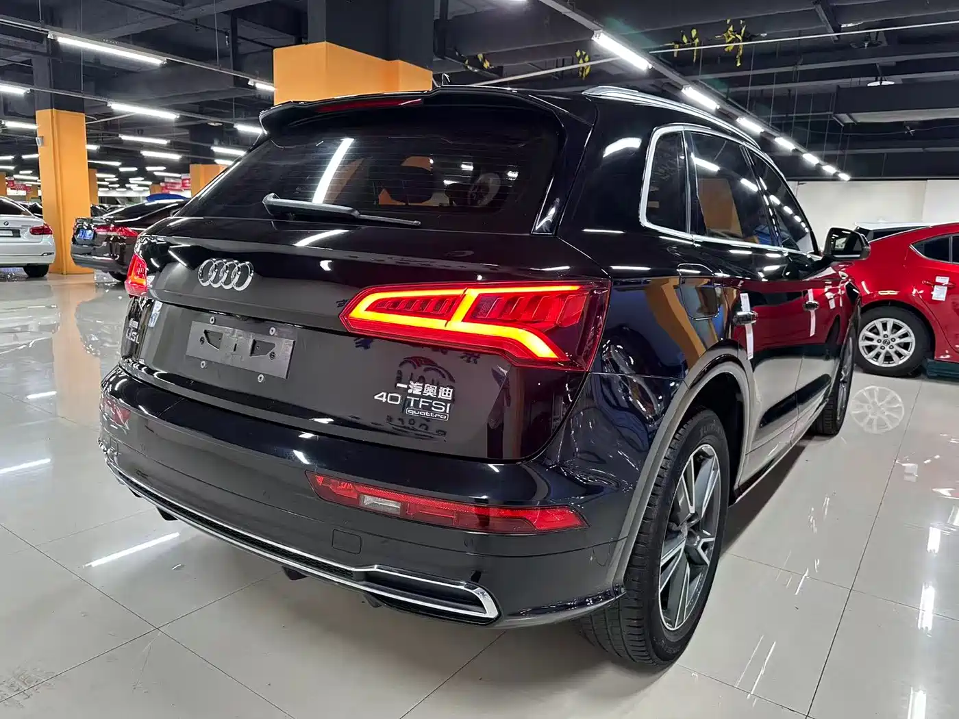 Audi Q5L 2020 40 TFSI Prestige Fashion фото 13