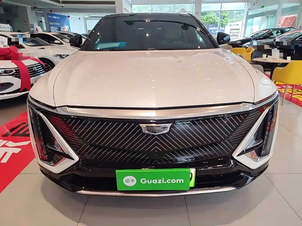 Cadillac IQ Rui Ge 2022 Rear-Wheel Drive Long Range Premium Edition фото 3