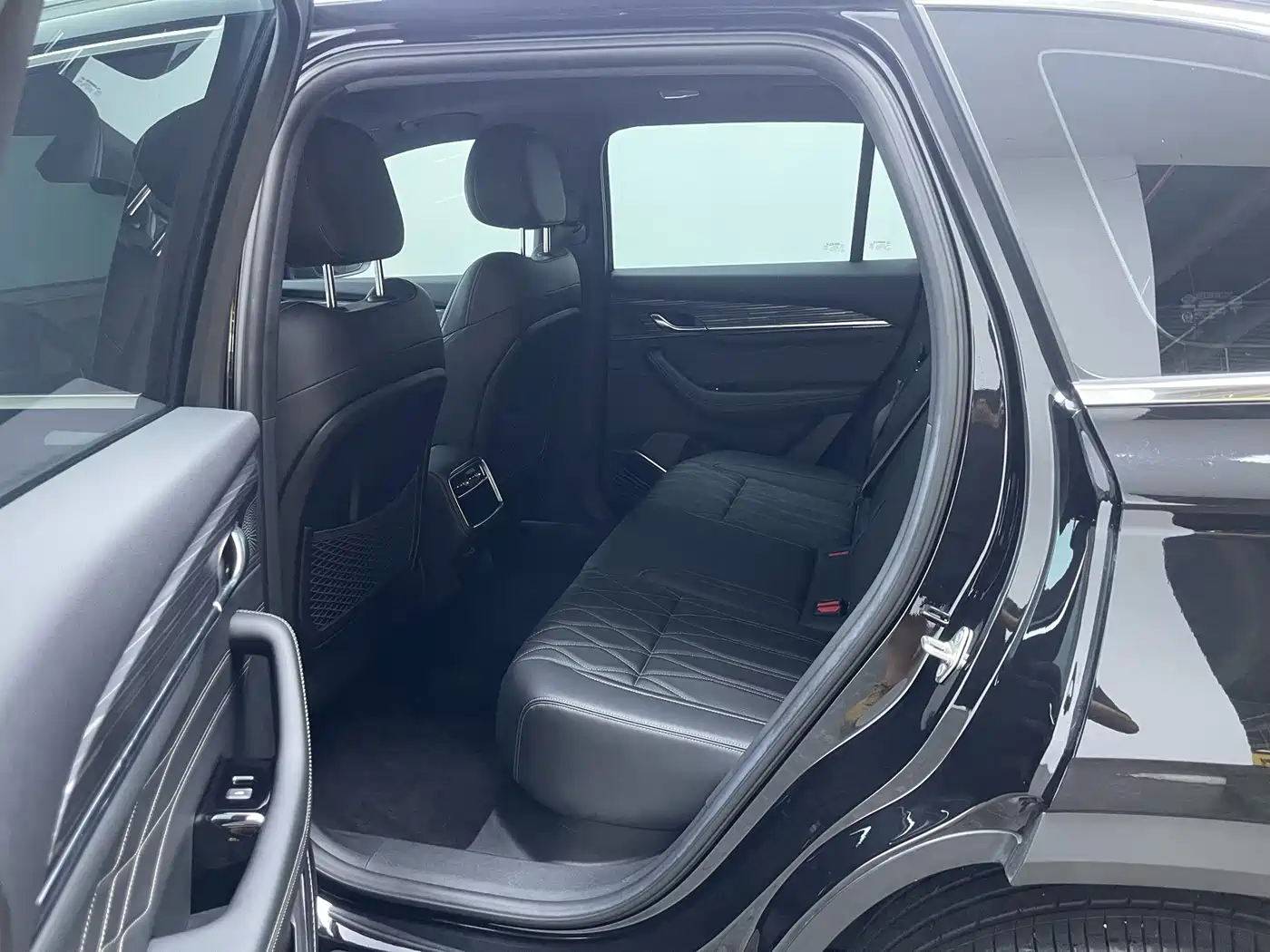 Geely Xingyue L 2026 2026 2.0TD DCT Changfeng Mountain Crosser Edition