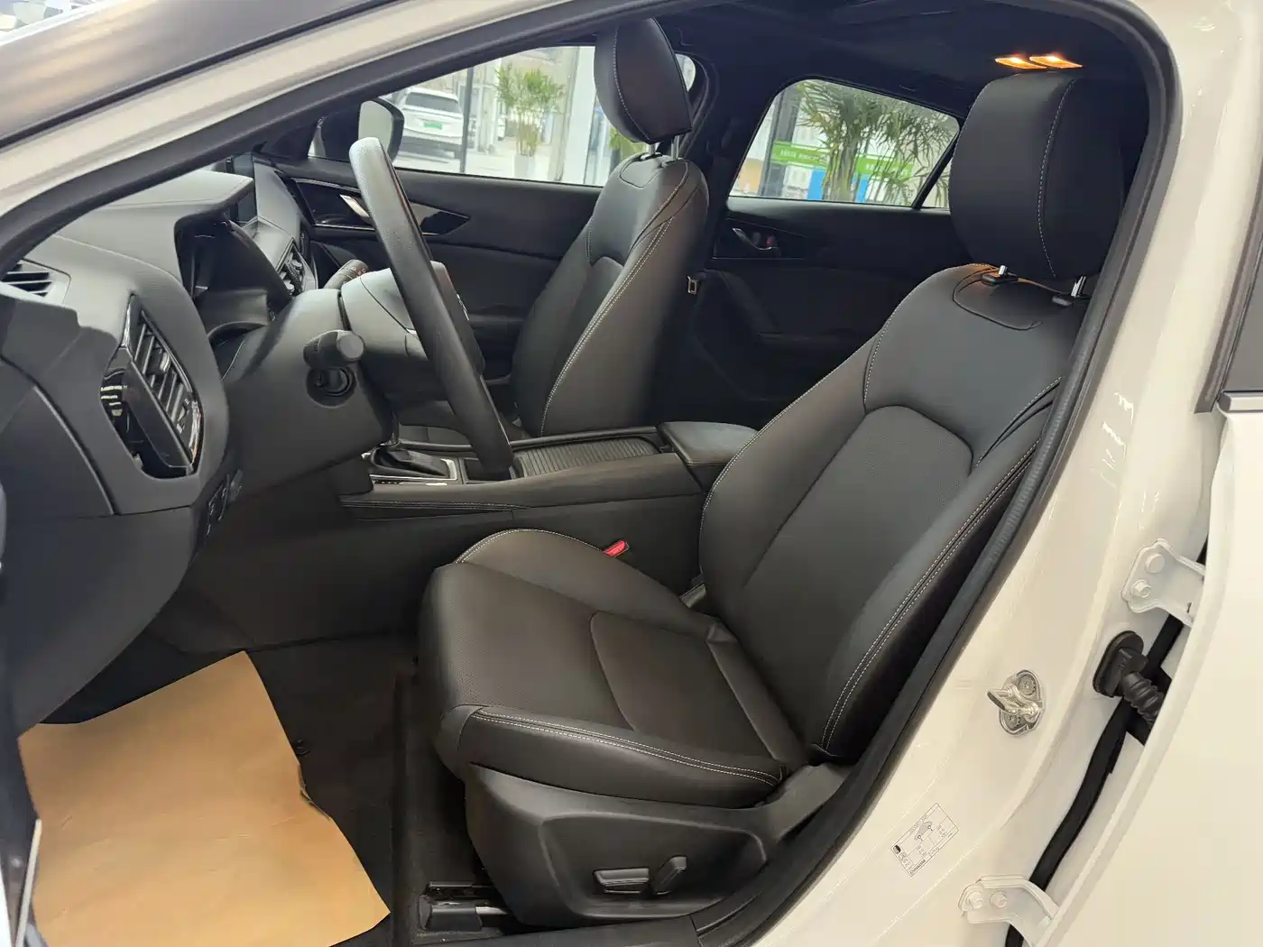 MAZDA CX-4