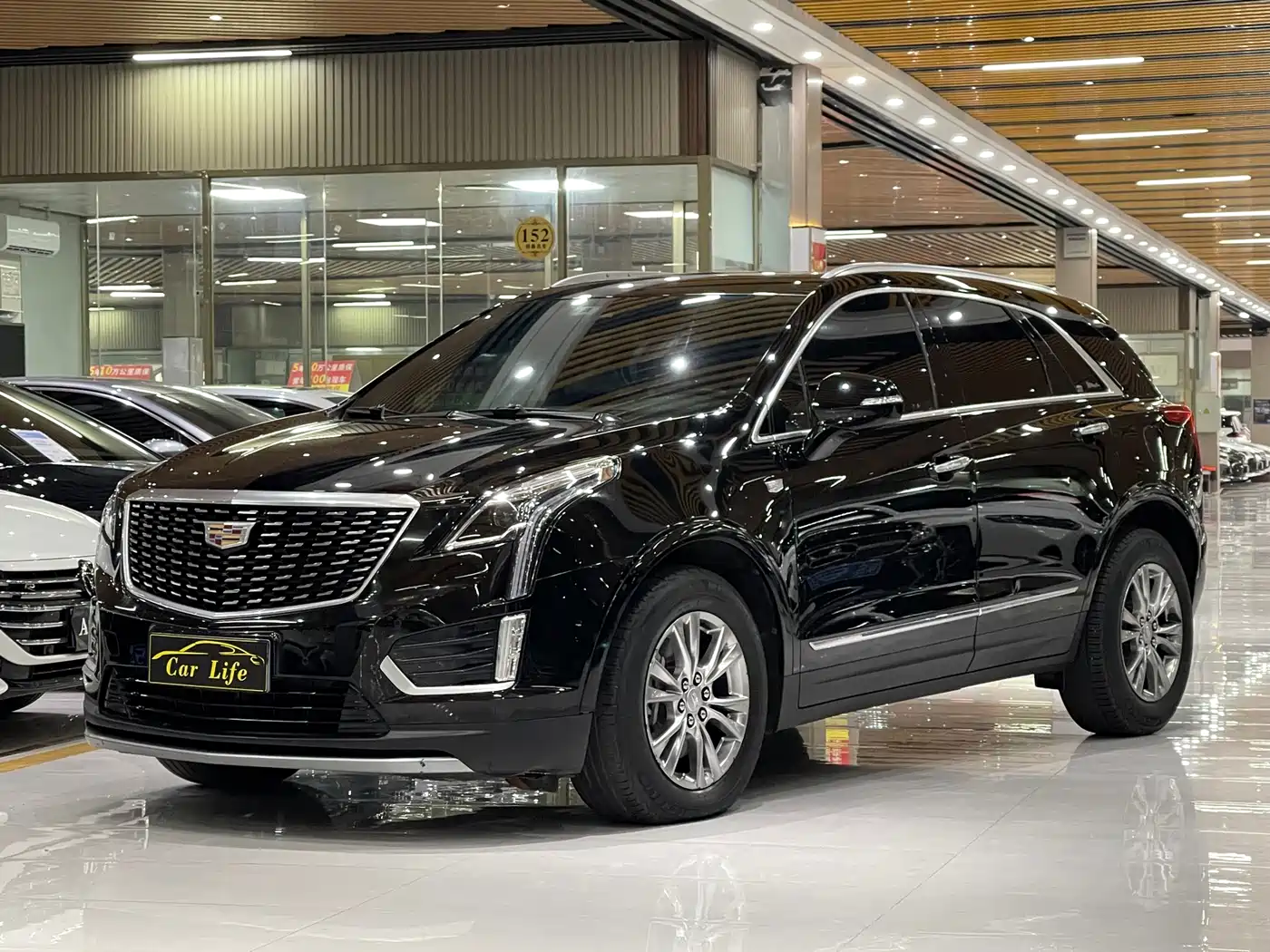 Cadillac XT5 2020 28T Luxury Model