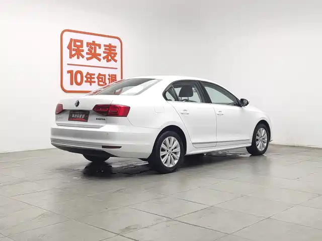 Volkswagen Sagitar 2015 1.6L Manual Comfort — фото 2