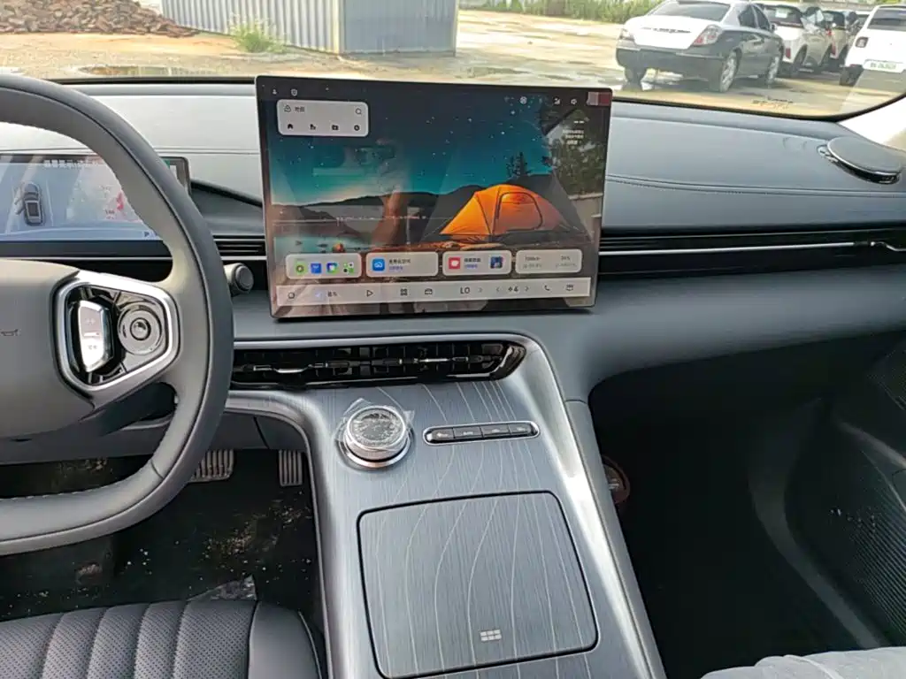 Geely Galaxy Galaxy E5 2026 2026 530km Voyager Edition