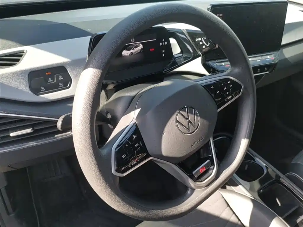 Volkswagen ID.3 2024 Pure Smart Edition фото 11