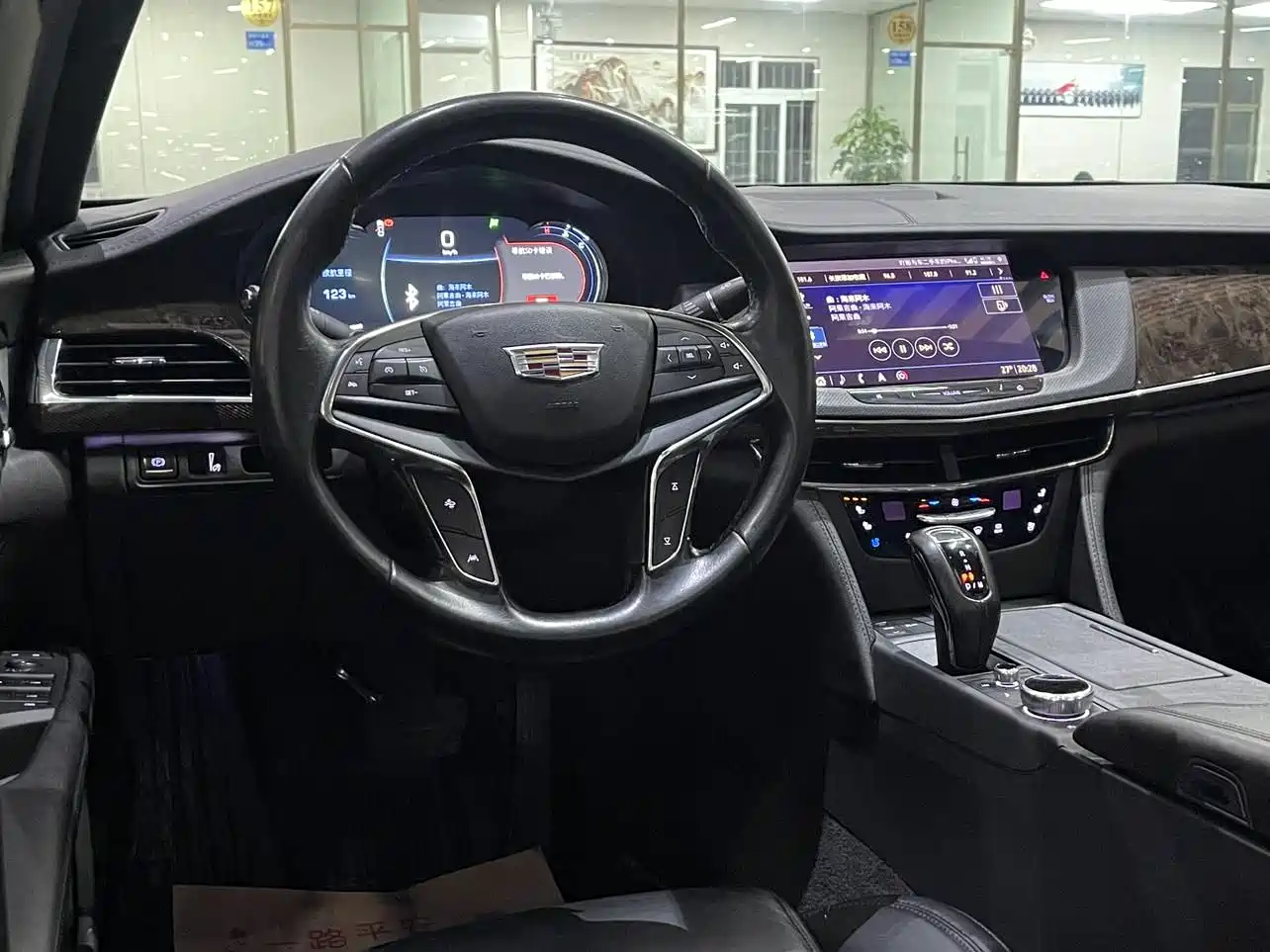 Cadillac CT6 2019 28T Luxury Model фото 9