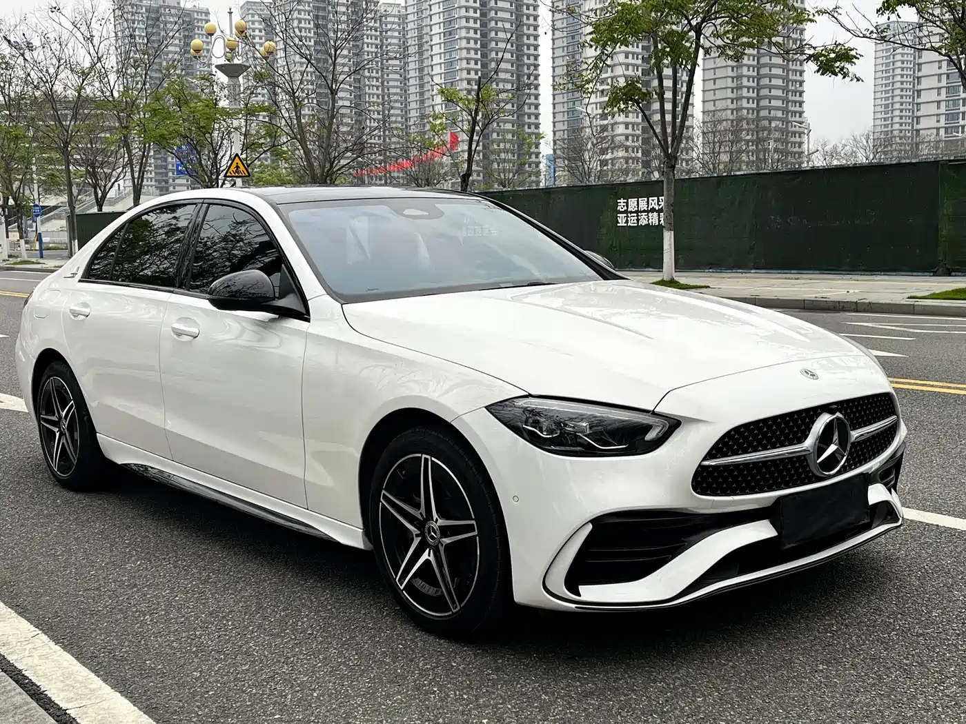 Mercedes-Benz C-Class 2024 C 260 L Night Edition Sport фото 3