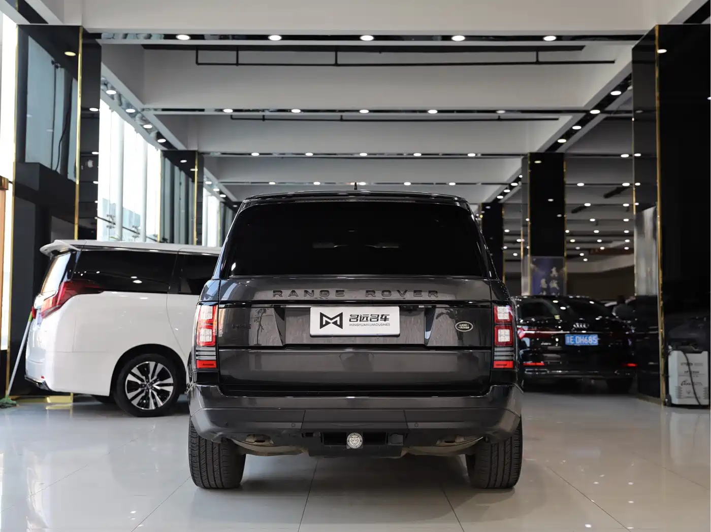 LAND ROVER RANGE ROVER