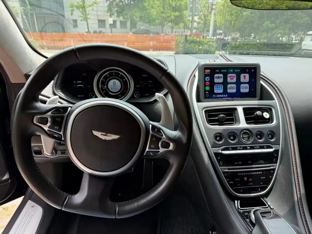 Aston Martin DB11 2020 2019 Model 4.0T V8 Coupe