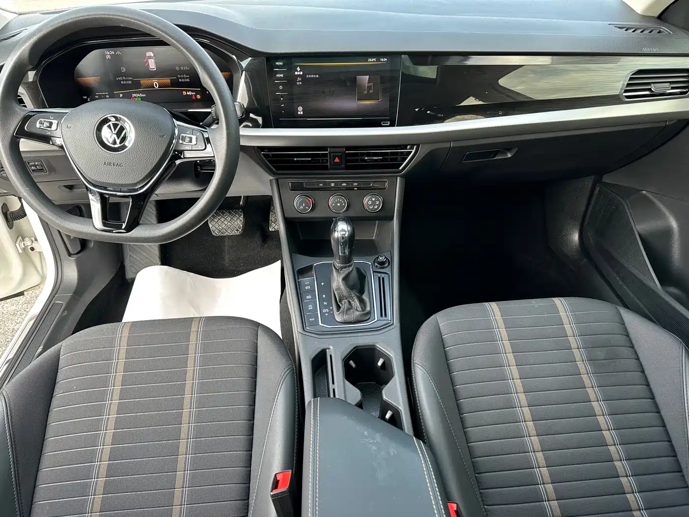 Volkswagen Lavida 2022 280TSI DSG Comfort Edition фото 9
