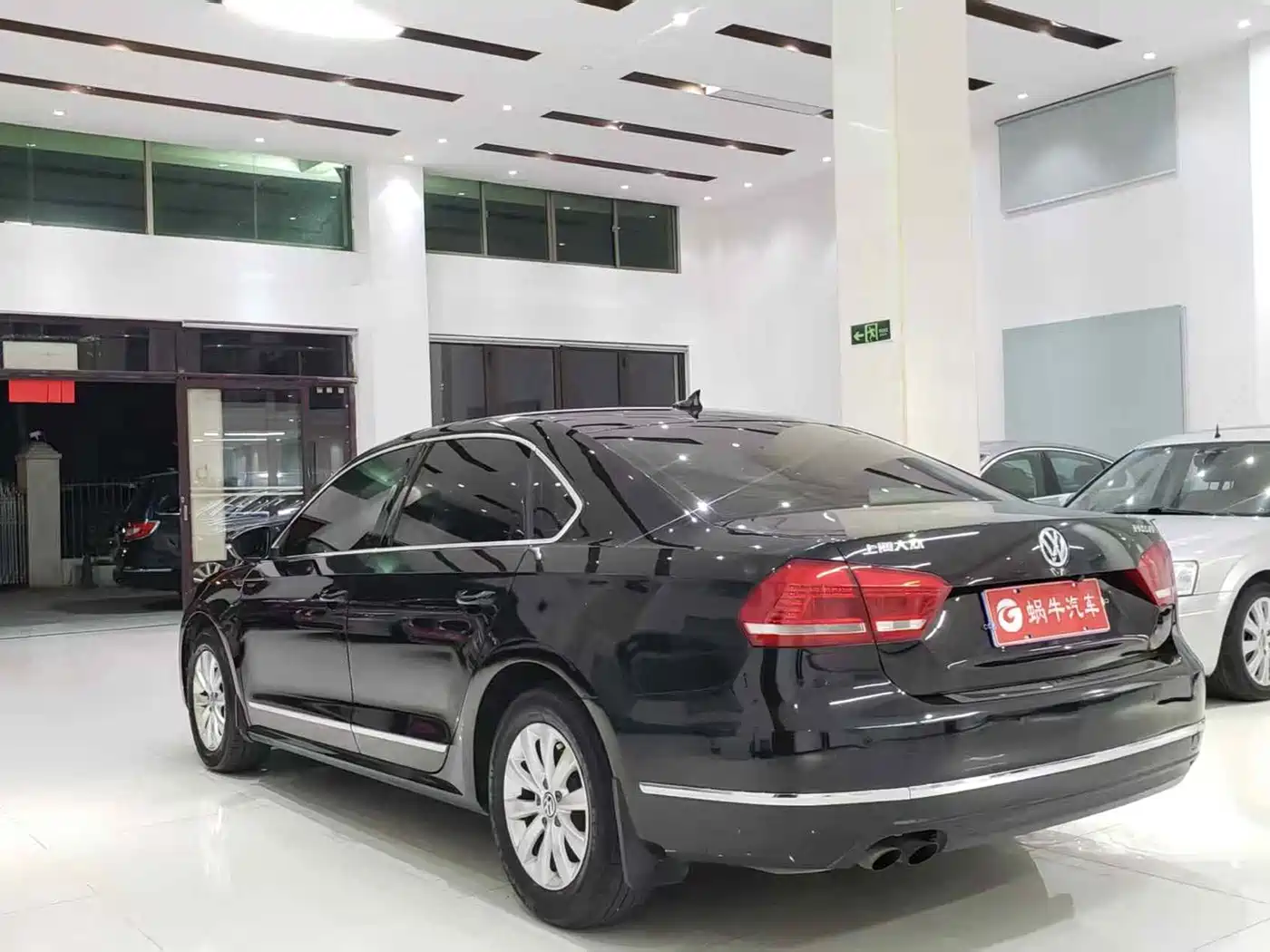 Фото 11 - Volkswagen Passat
