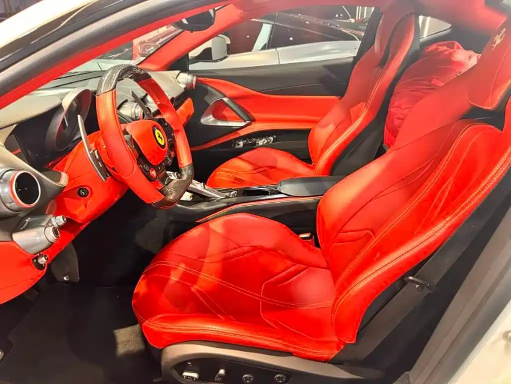 Ferrari 812 2018 2017 6.5L Superfast