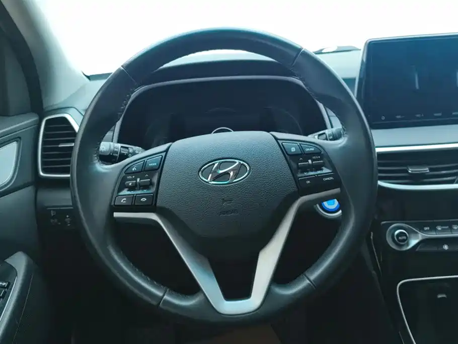 Hyundai Tucson 2019 280TGDi Dual-clutch 2WD Fashion Edition China VI фото 15