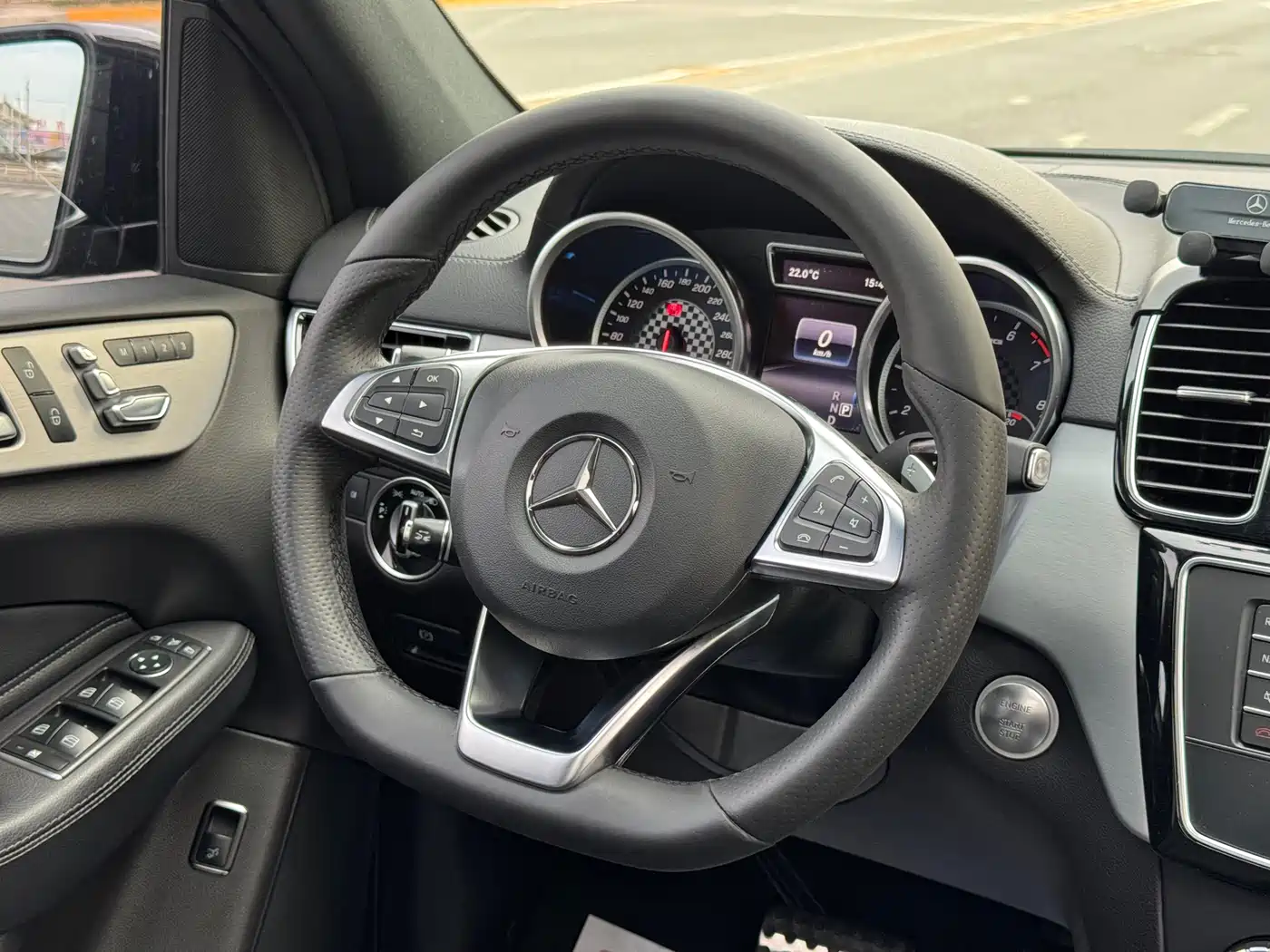 Mercedes-Benz GLE AMG 2017 AMG GLE 43 4MATIC фото 8