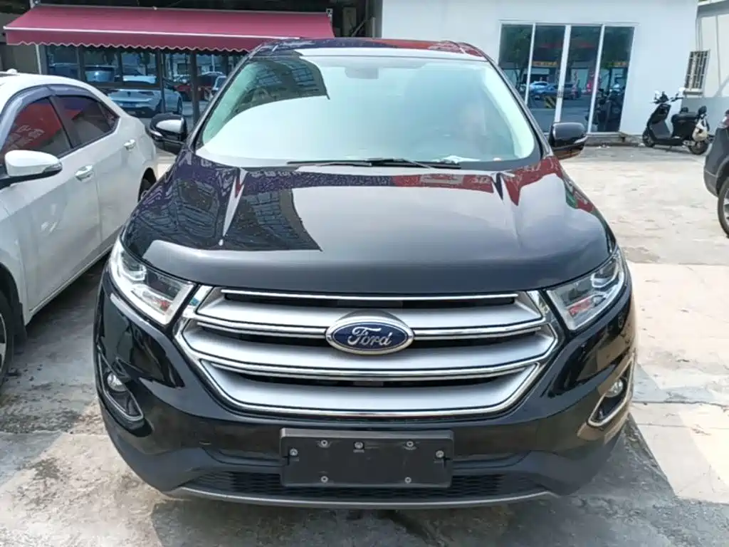 Фото 3 - Ford Edge