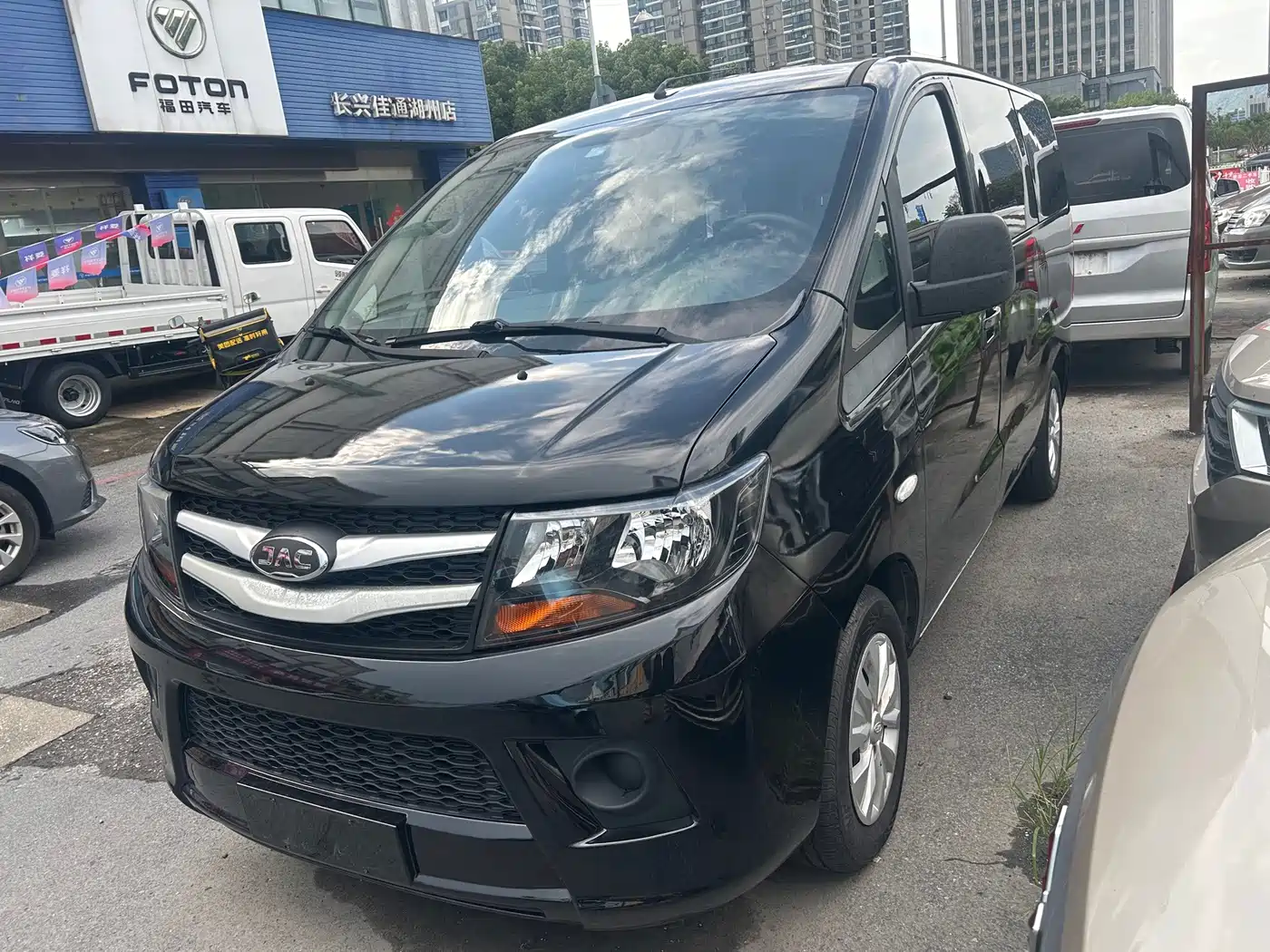 JAC Refine M3 2020 2019 Maker Edition 1.8L Luxury Version