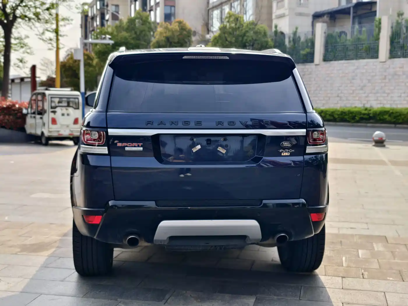 Land Rover Range Rover Sport 2015 5.0 SC V8 Trendsetting Genesis Edition DYNAMIC фото 11