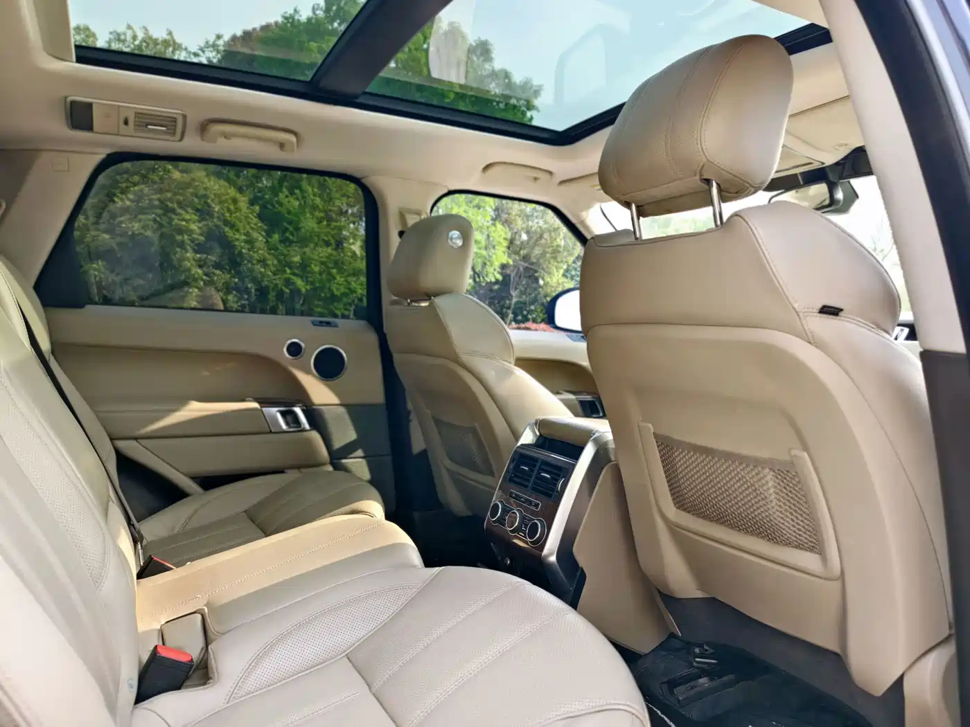 Land Rover Range Rover Sport 2015 5.0 SC V8 Trendsetting Genesis Edition DYNAMIC фото 18