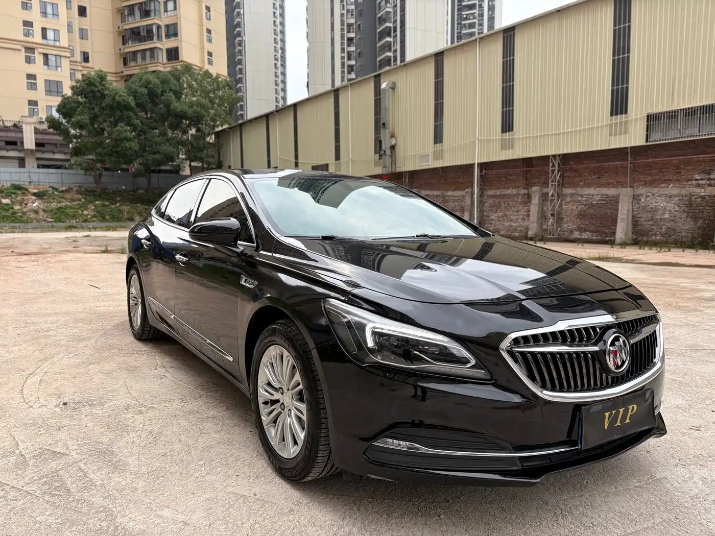 Buick LaCrosse 2018 Model 20T Elite Edition фото 4