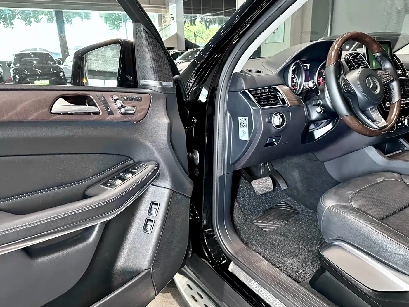 Mercedes-Benz GLS 2018 GLS 500 4MATIC фото 3