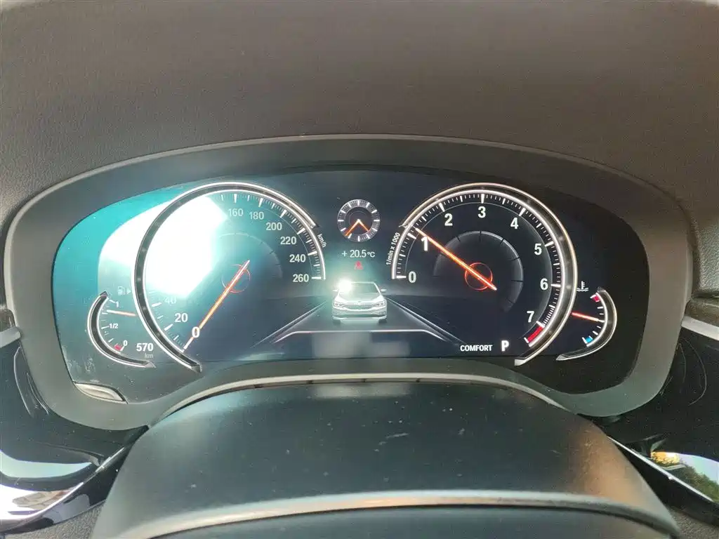BMW 5 Series 2018 Facelift 530Li Leading M Sport Package фото 4