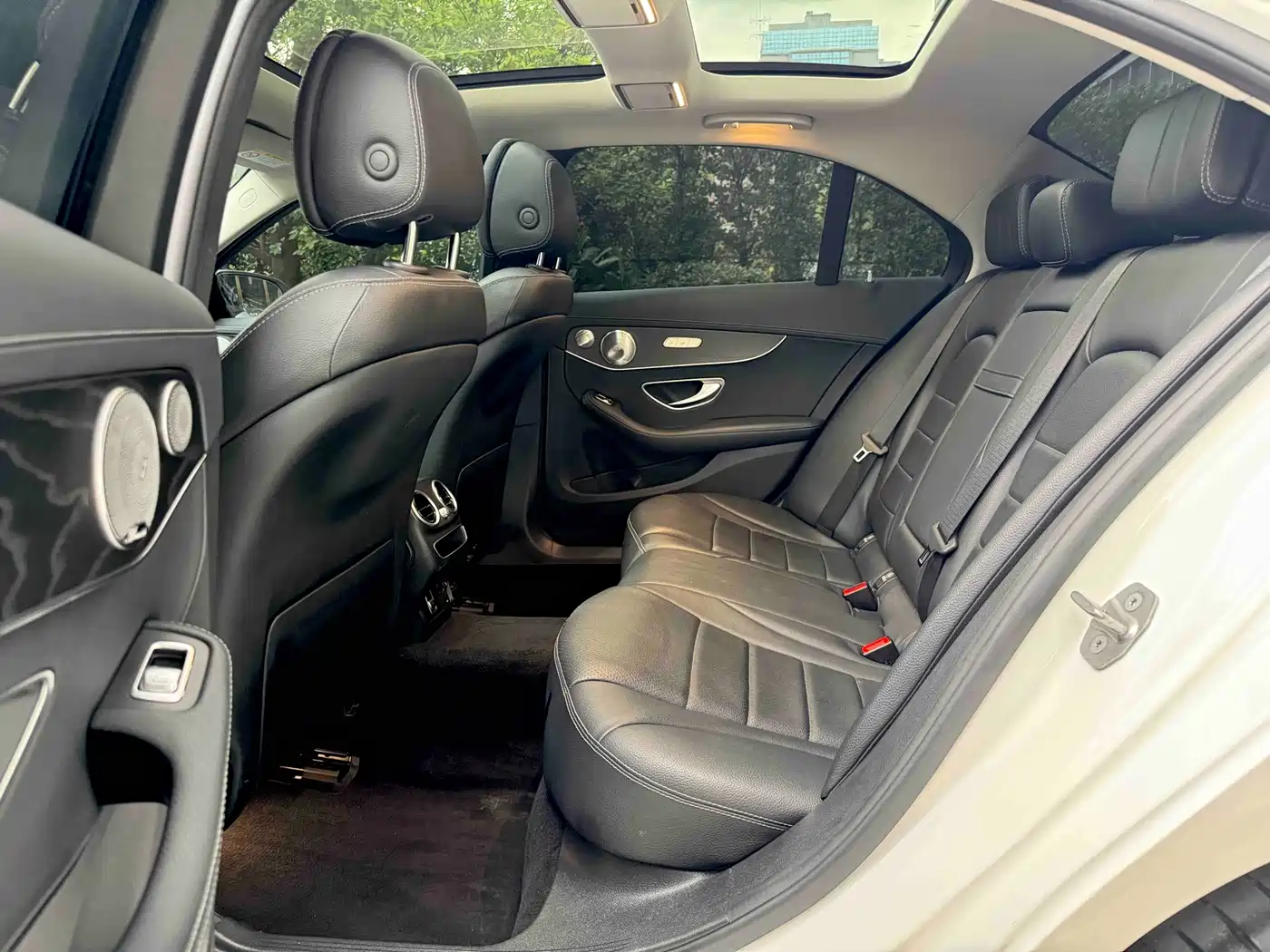 Mercedes-Benz C-Class 2021 C 260 L Sport Starry Exclusive Edition фото 8