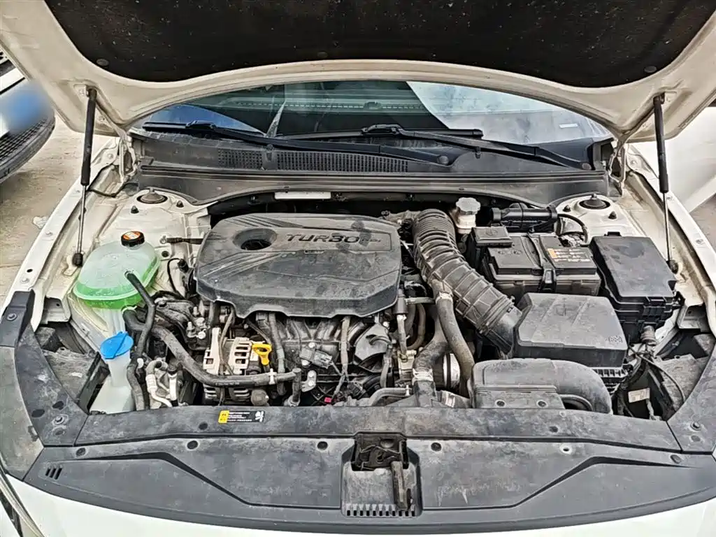 Hyundai Fista 2019 280TGDi Sport Edition China VI фото 20