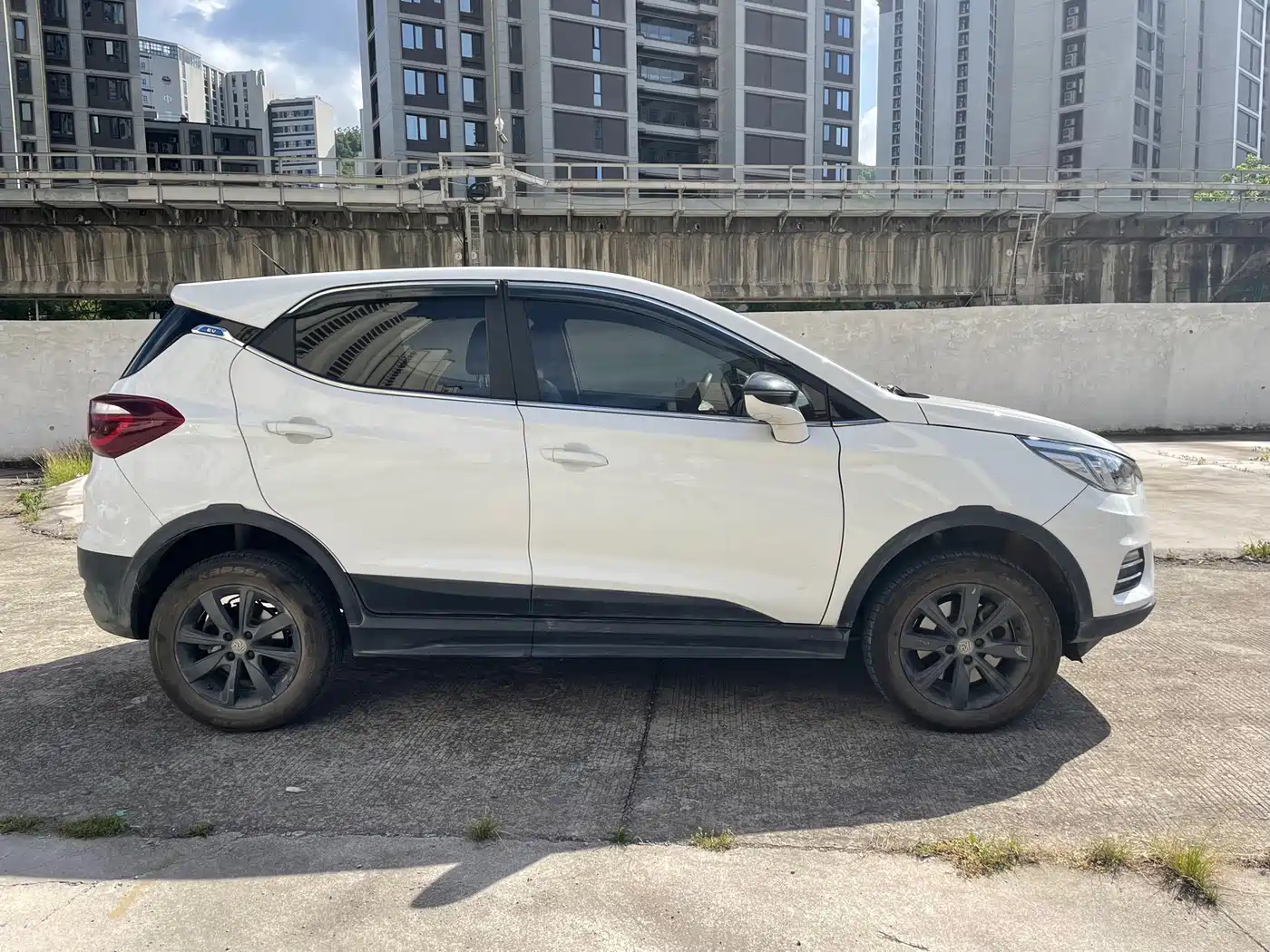 BYD Yuan New Energy 2018 EV360 Smart Connected Premium Type фото 4