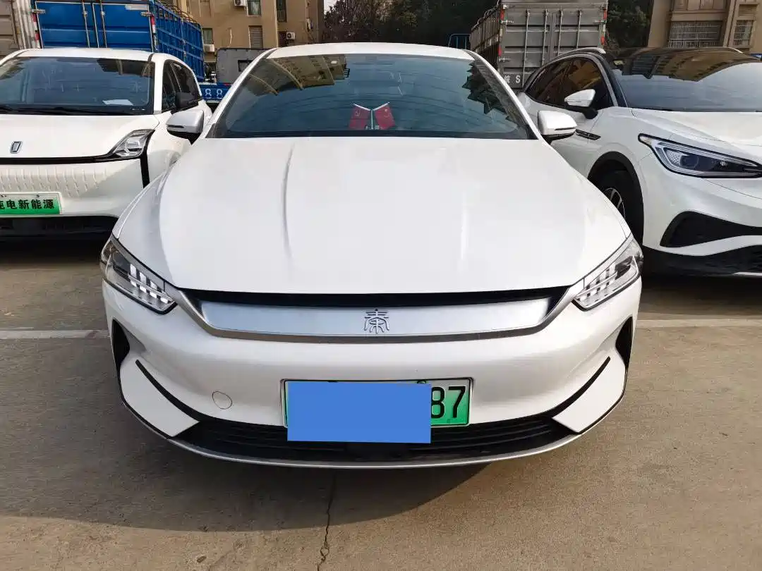 BYD Qin PLUS 2024 Glory Edition EV 510KM Leading фото 2
