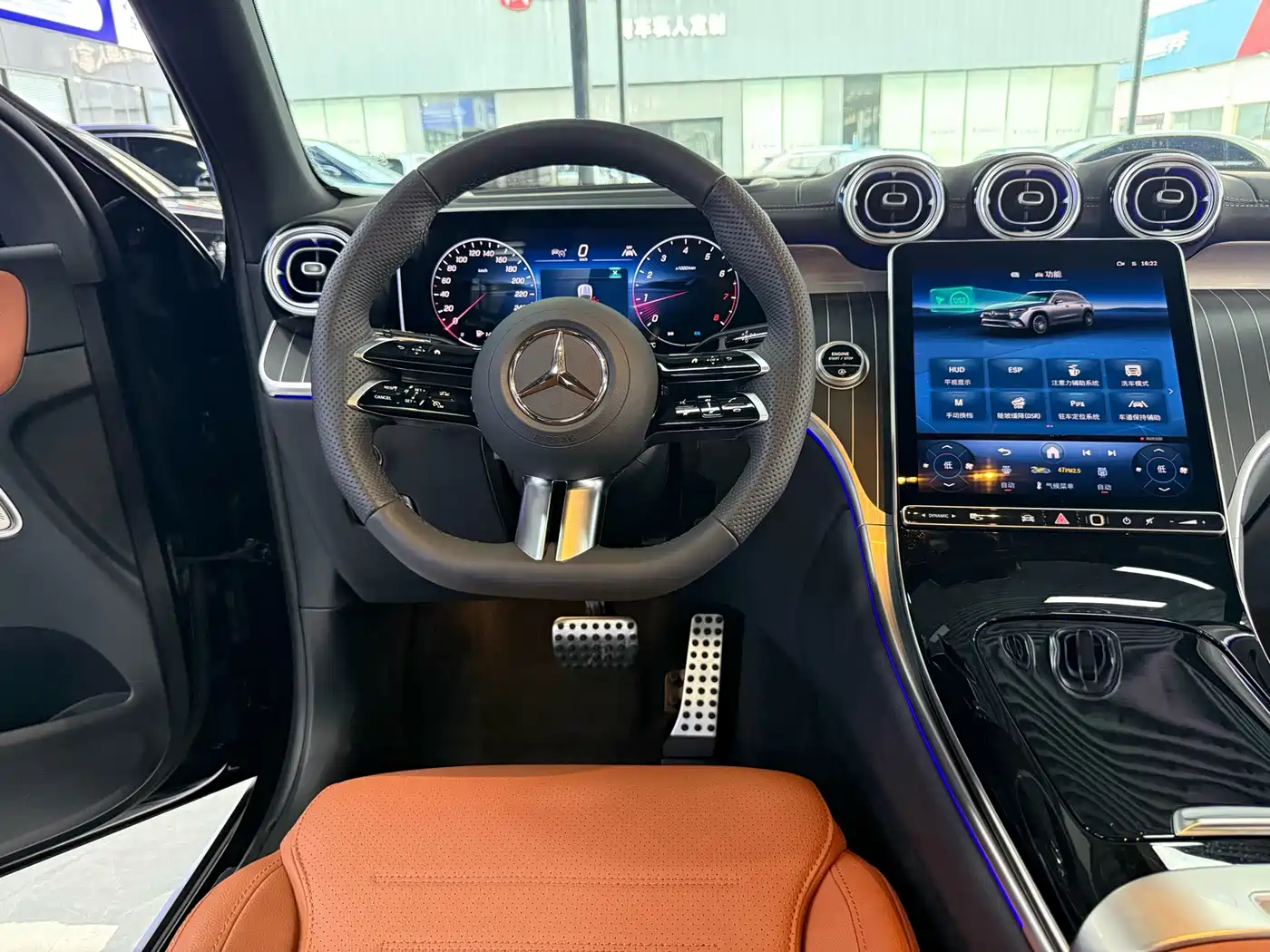 Фото 8 - Mercedes-Benz GLC