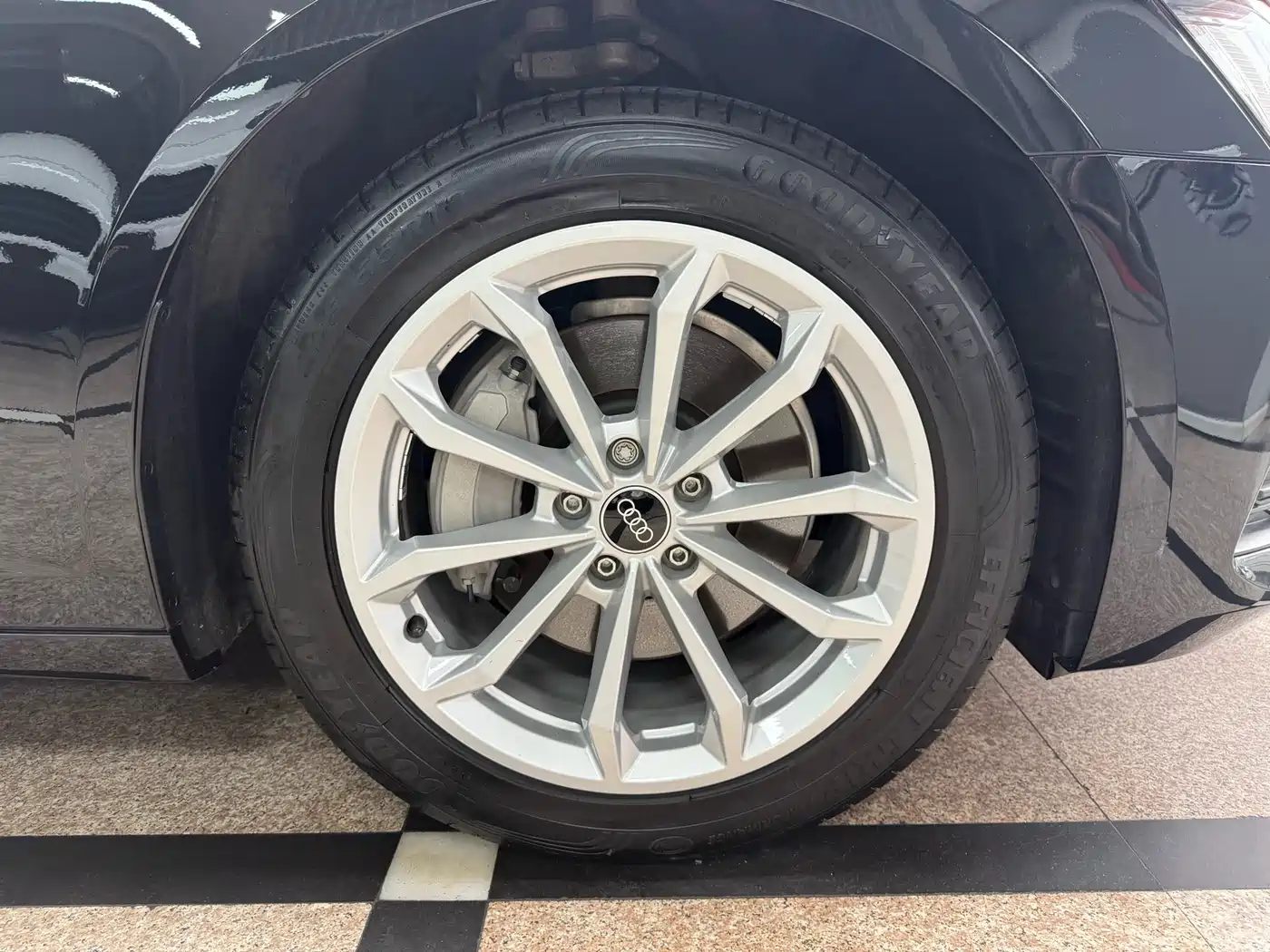 Audi A6L 2022 40 TFSI Luxury Elegance фото 8