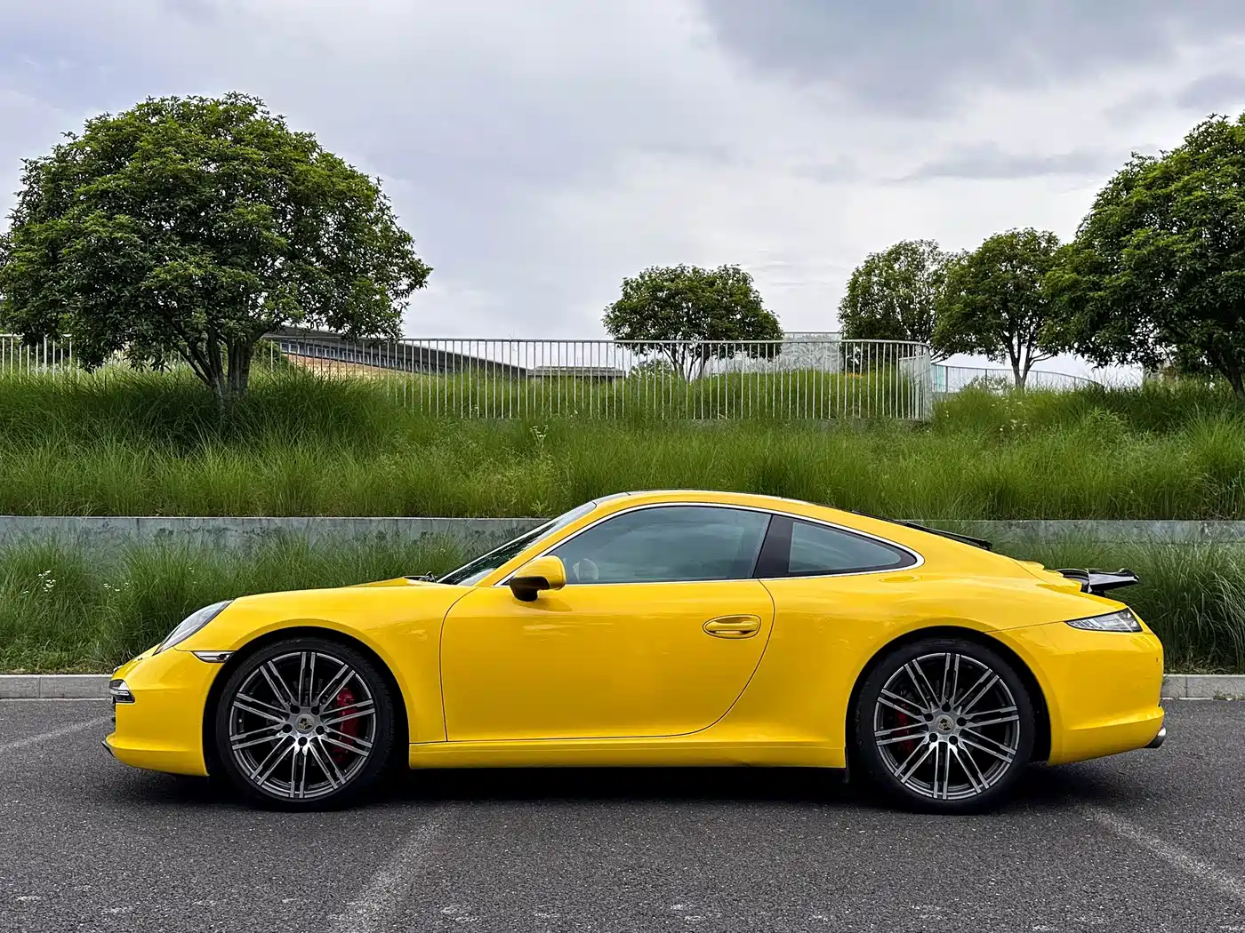 Porsche 911 2012 Carrera S 3.8L фото 3