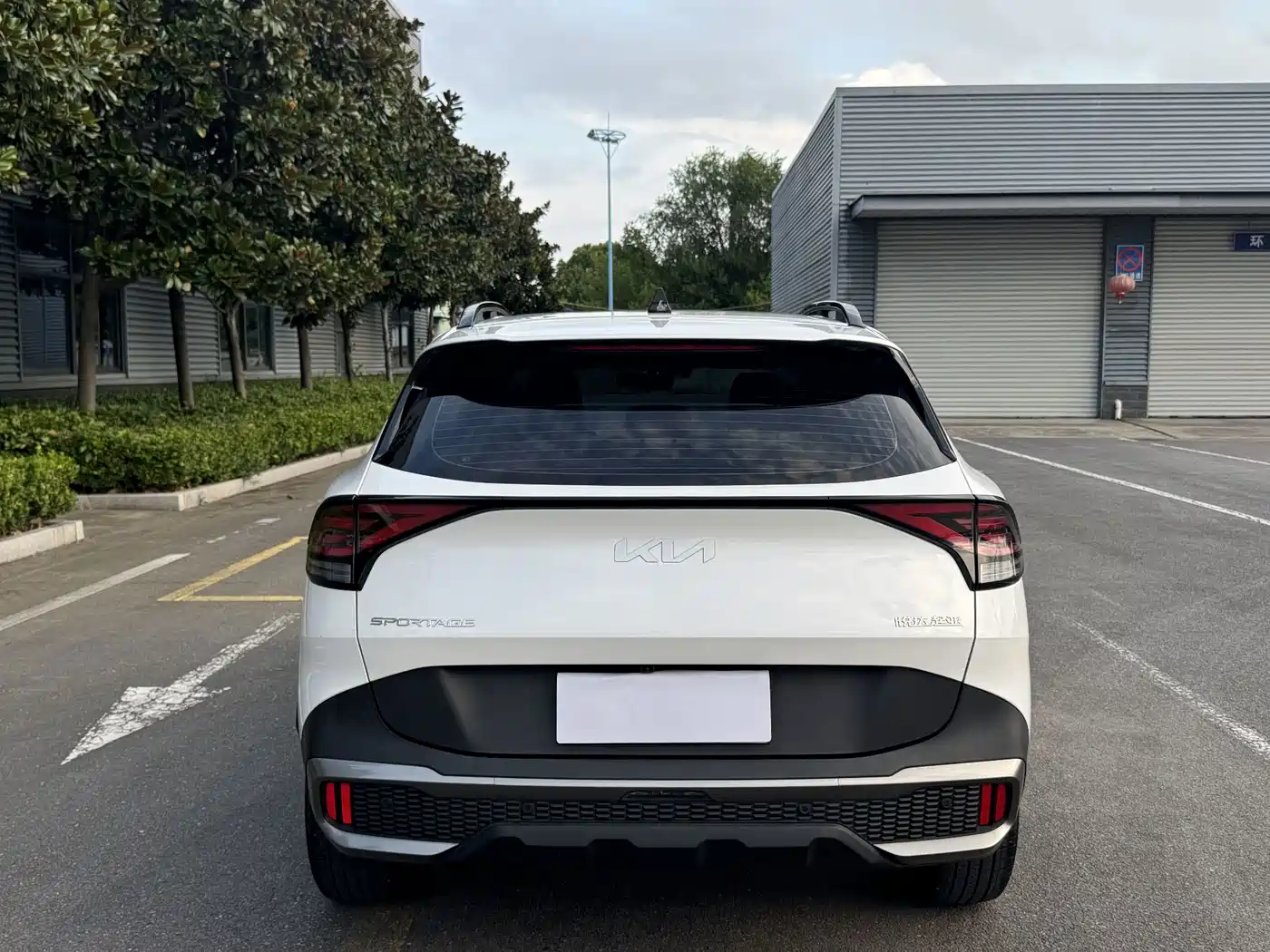 Kia Sportage 2024 2023 2.0T 2WD Premium Edition