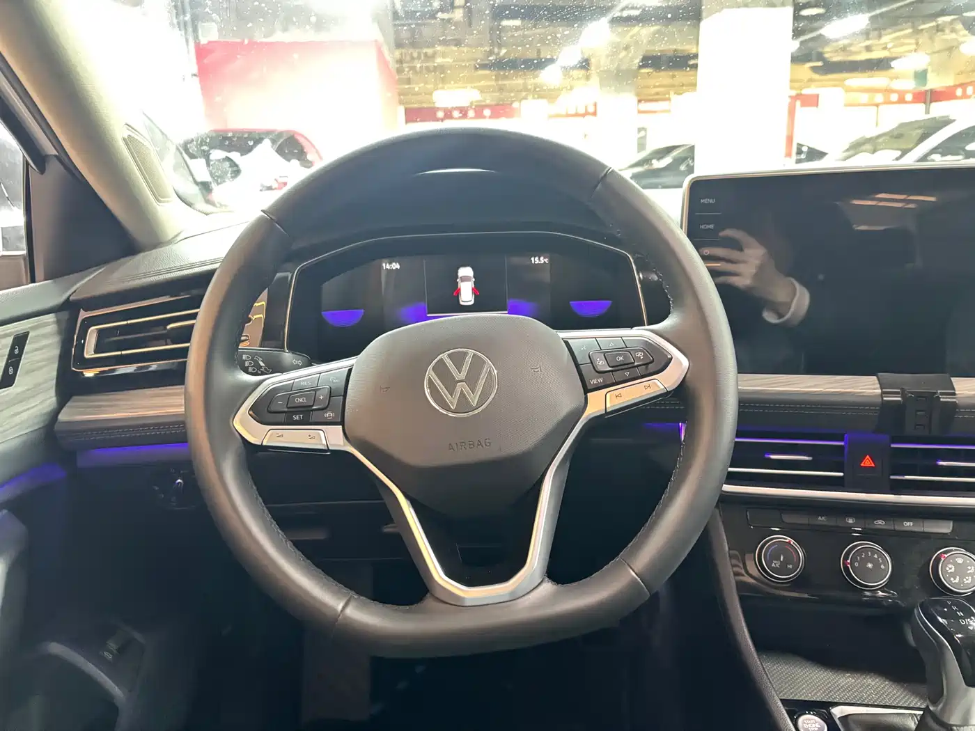 Volkswagen Sagitar 2023 300TSI DSG Excellence Edition фото 6