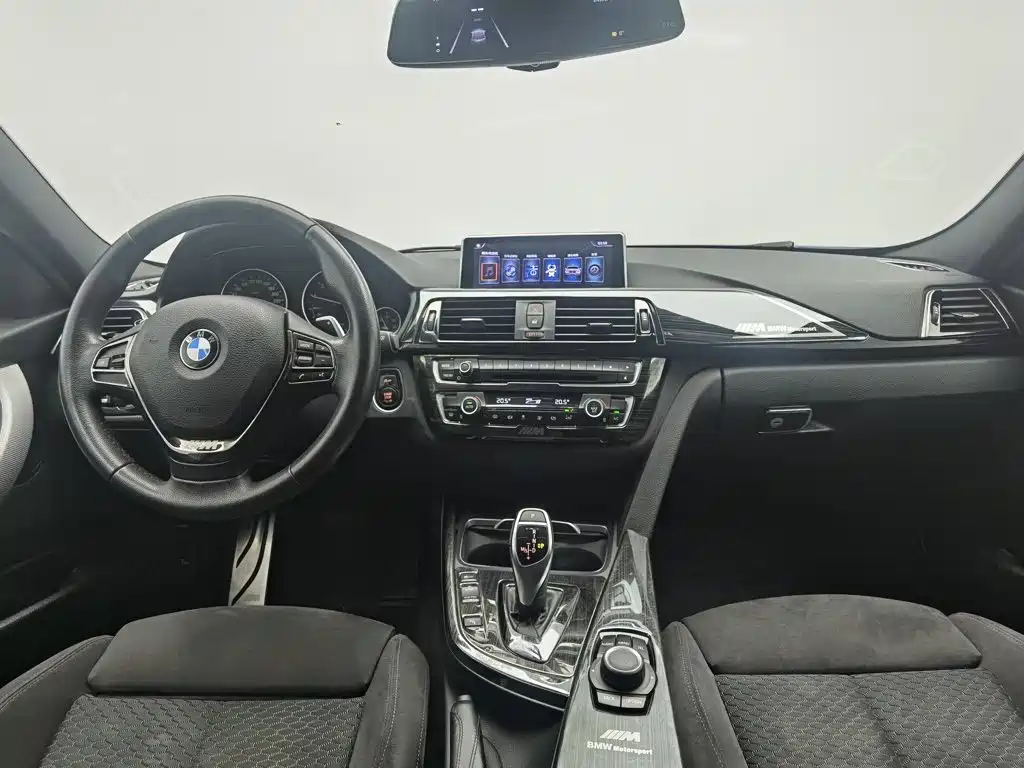Фото 5 - BMW 3 Series