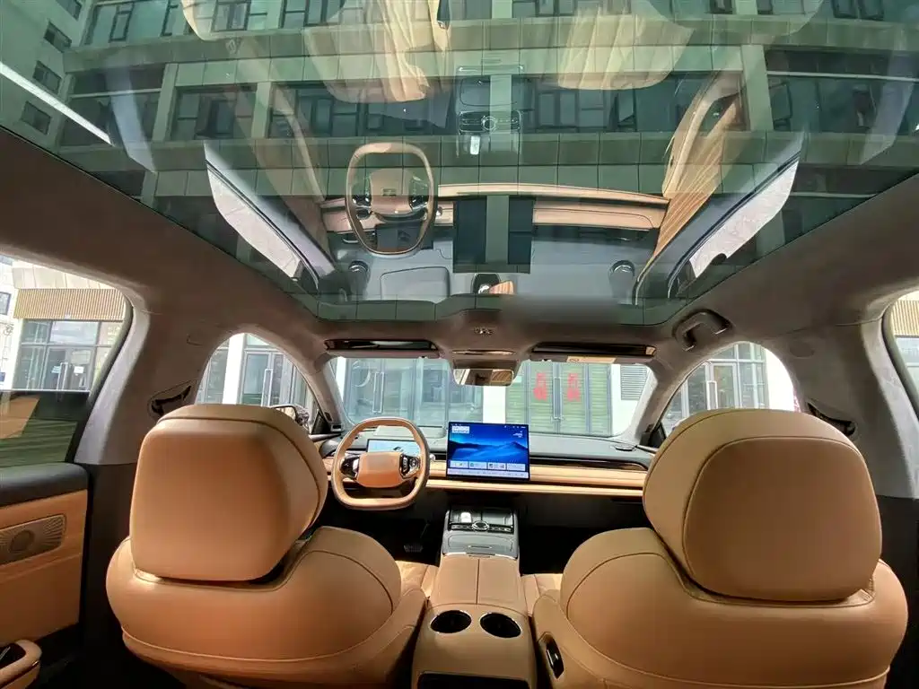 Geely Galaxy Galaxy Xingyao 8 2025 130km EM-P Starship Edition фото 18