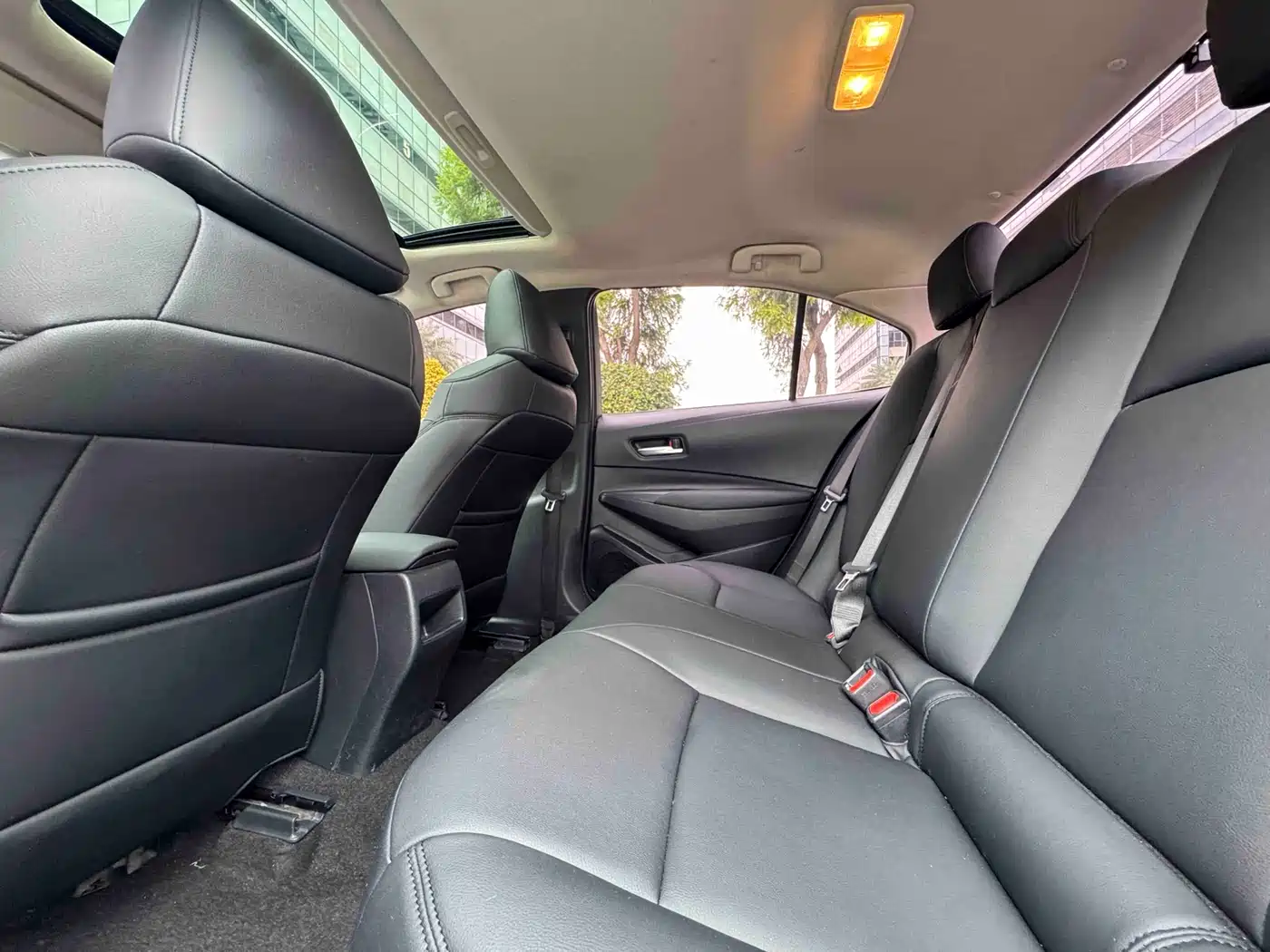 Toyota Corolla 2019 1.2T S-CVT GL-i Elite Edition фото 6