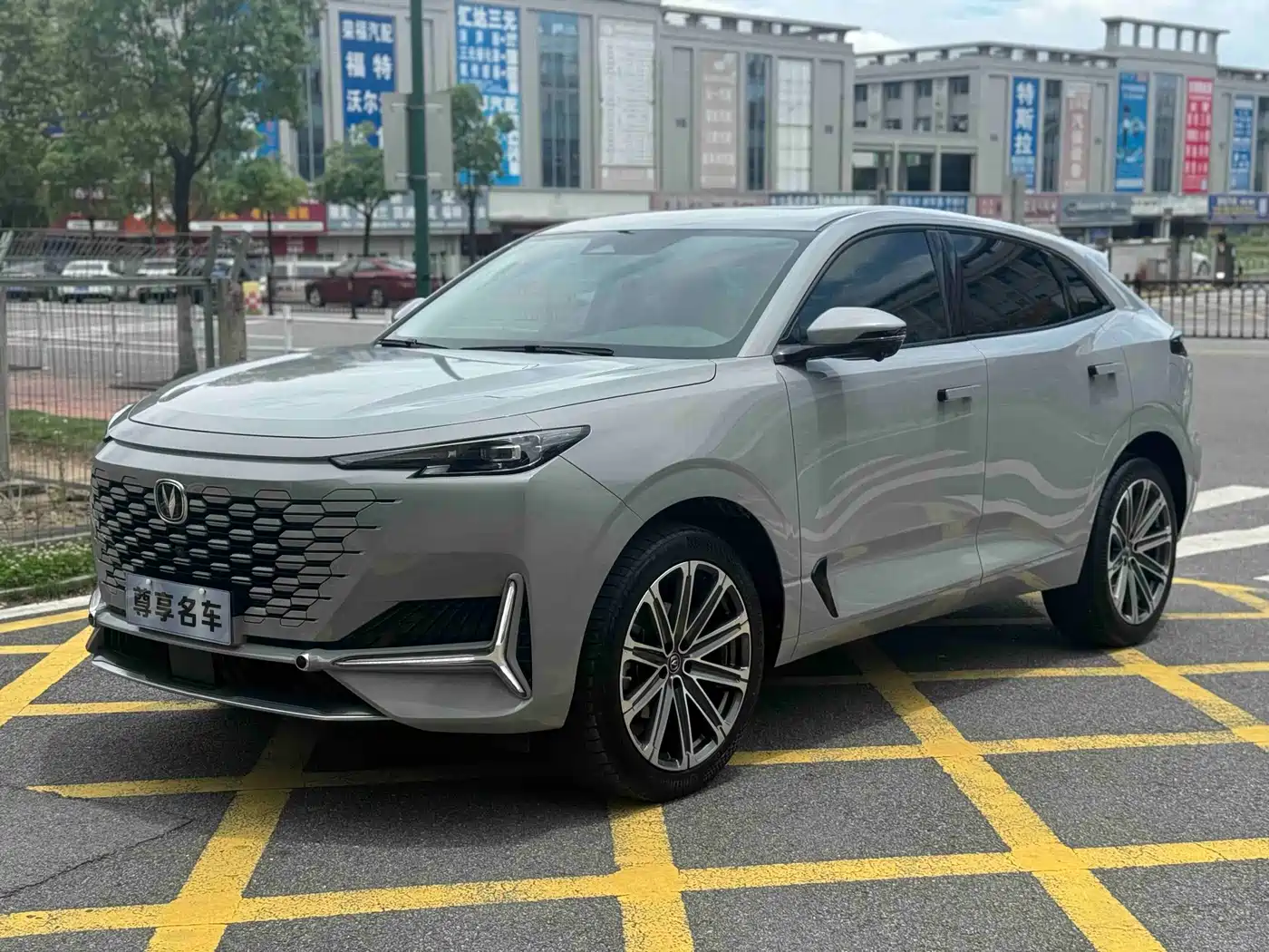CHANGAN UNI-K