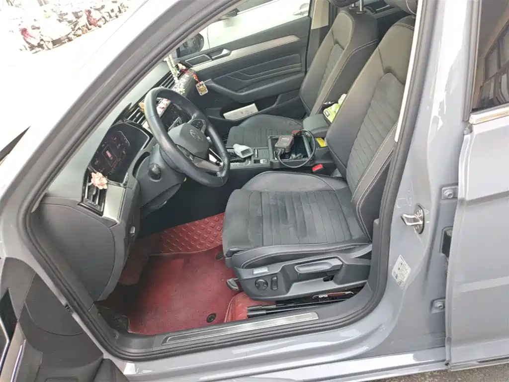Volkswagen Weilan 2021 2.0T Smooth Ride Edition фото 15