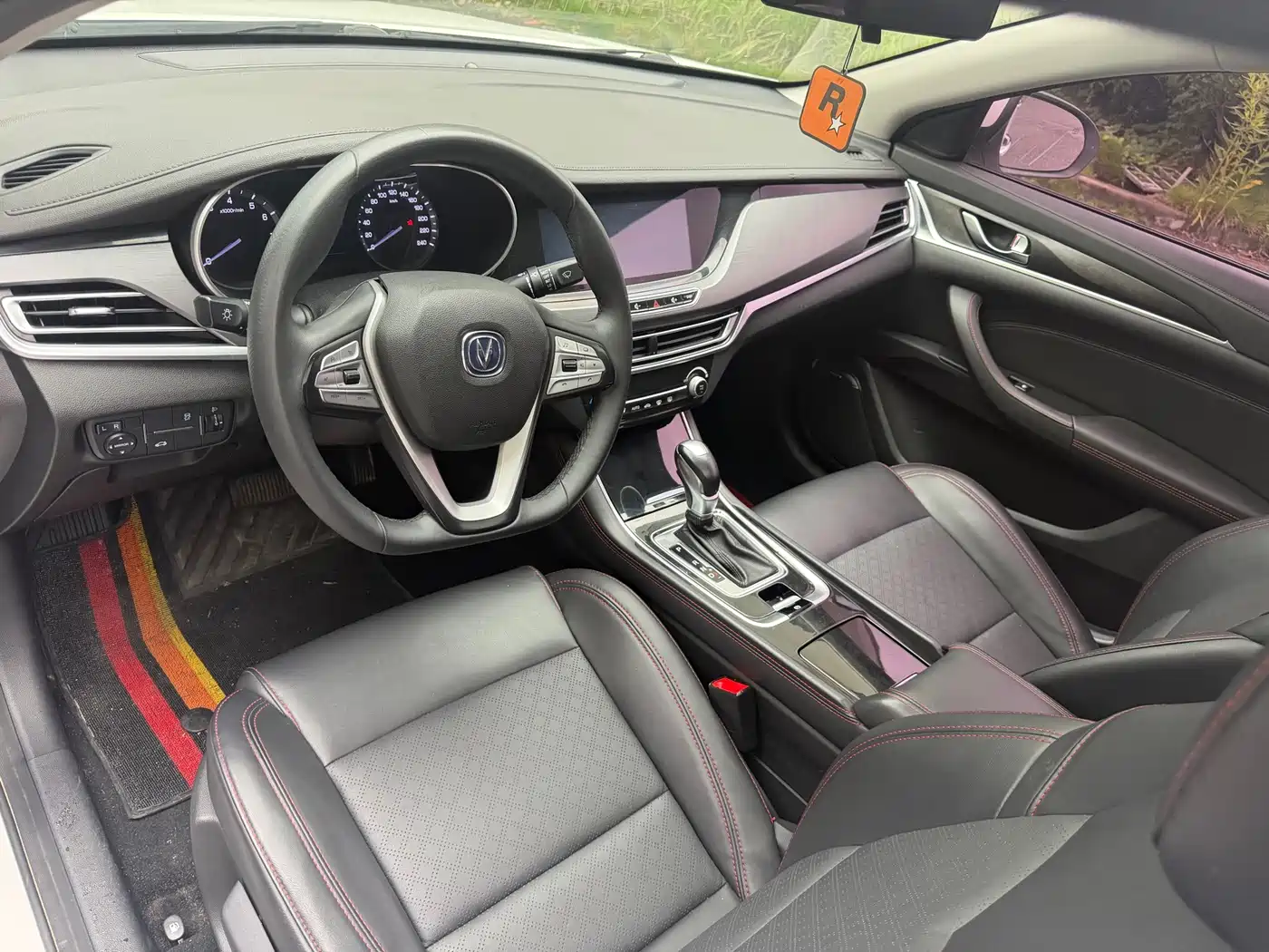 Photo 8 - Changan Eado