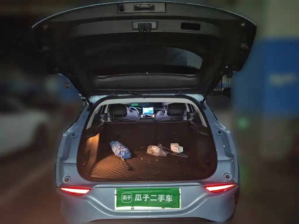 Photo 10 - Buick Velite 6