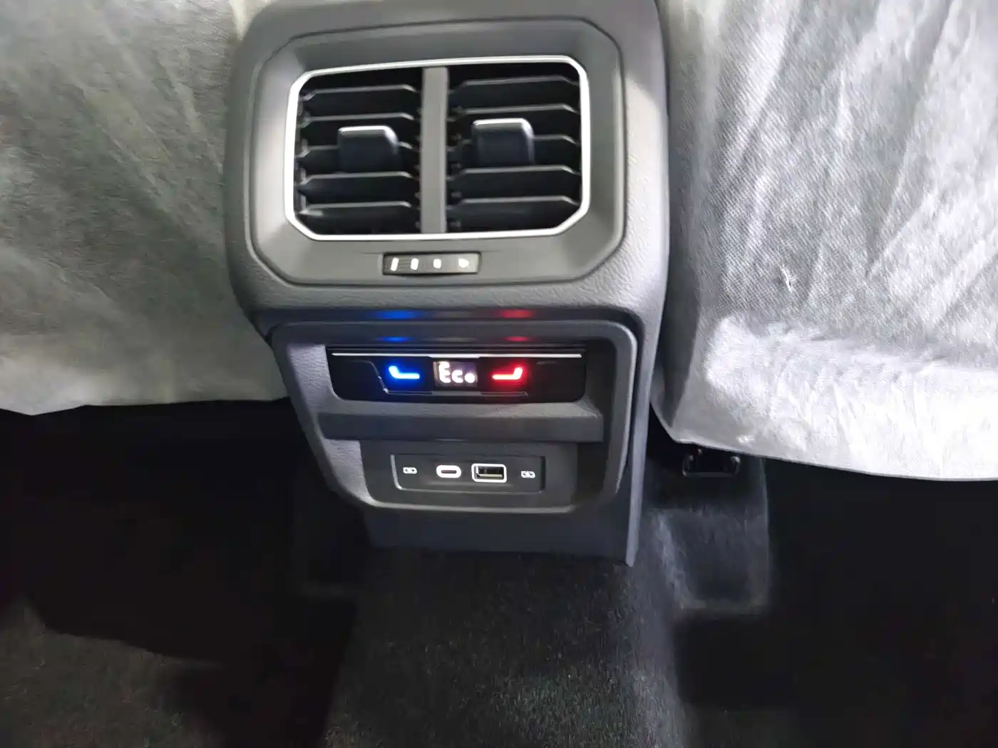 Volkswagen Tiguan, миниатюра 11