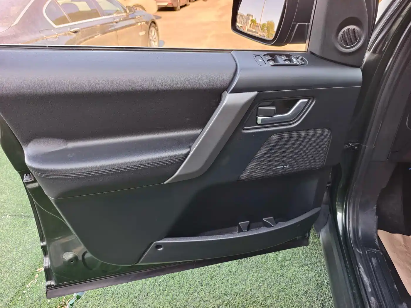 Land Rover Freelander 2 2009 3.2L фото 7