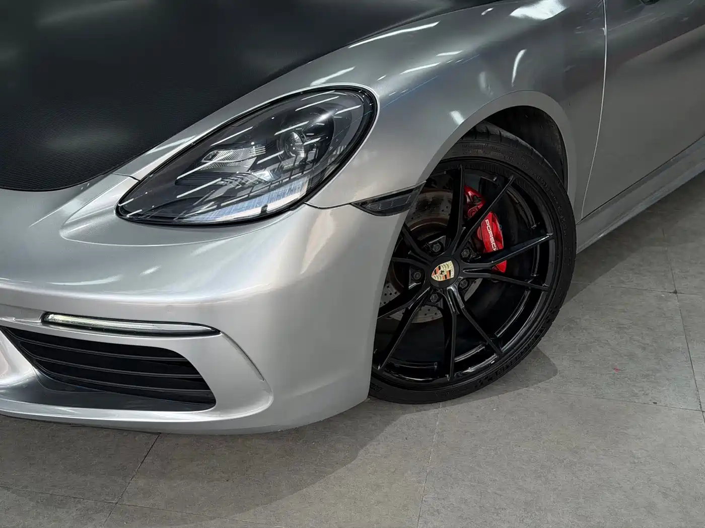 Porsche 718 2016 Cayman 2.0T фото 8