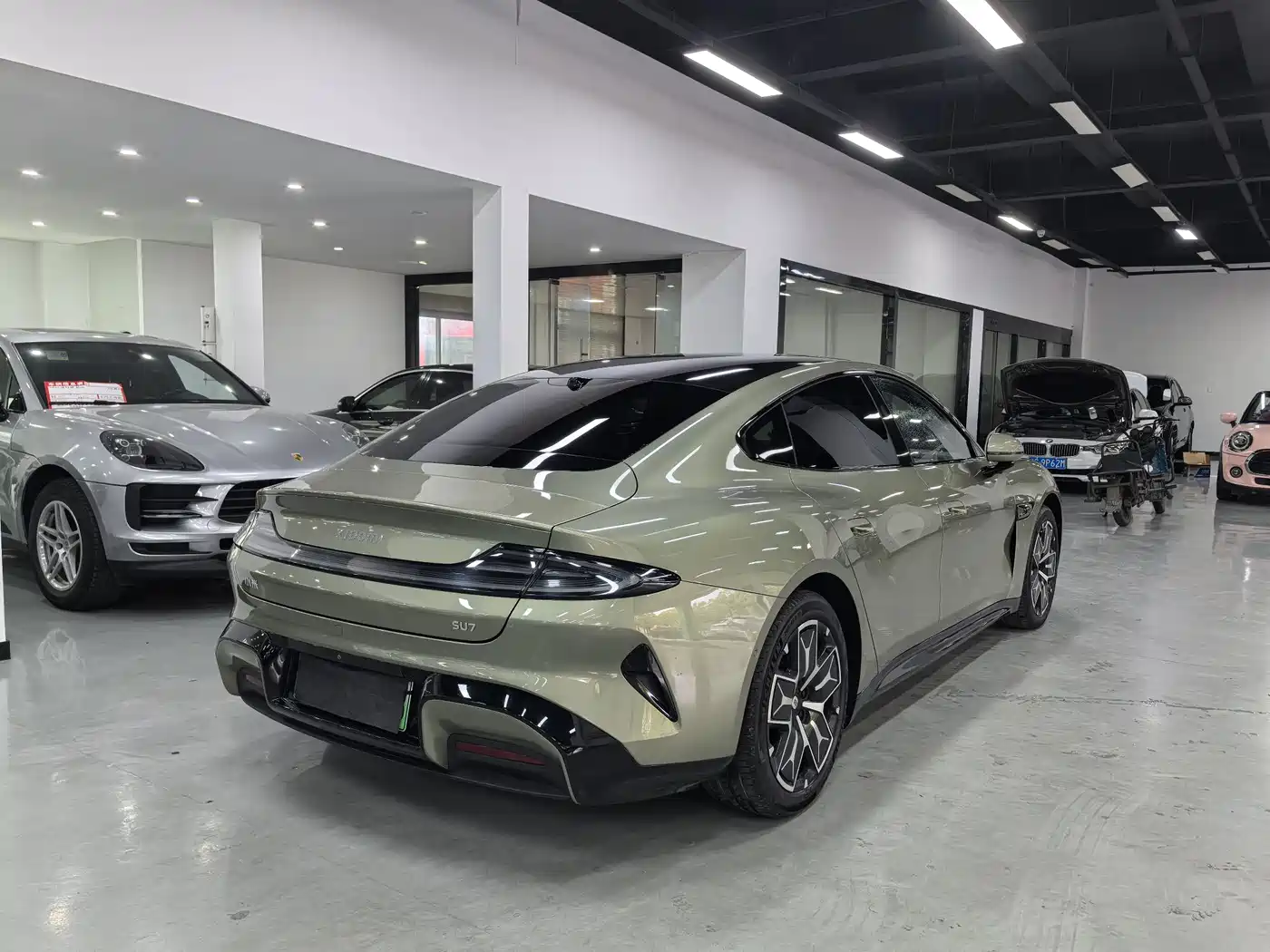 XIAOMI CAR XIAOMI SU7